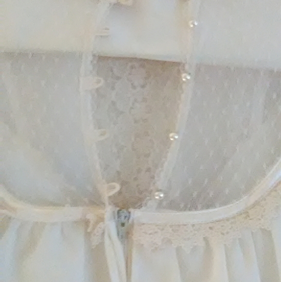 Gunny Sax wedding dress size 12 - Picture 3 of 4